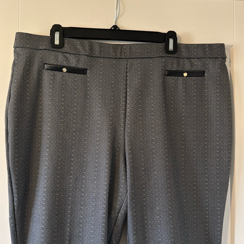 Anne Klein pull on pant/legging
